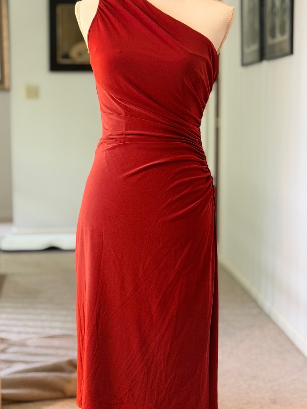 One-Shoulder Red Ruched Midi Dress